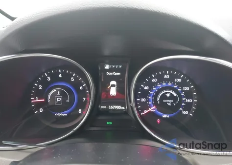 2016 Hyundai Santa Fe Sport 2.4L z USA, uszkodzony, nr VIN 5XYZUDLB2GG317413